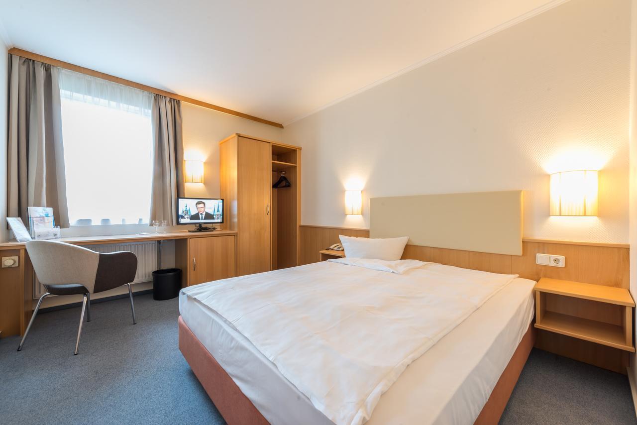 Residenz - Businesshotel Бенсхайм Экстерьер фото