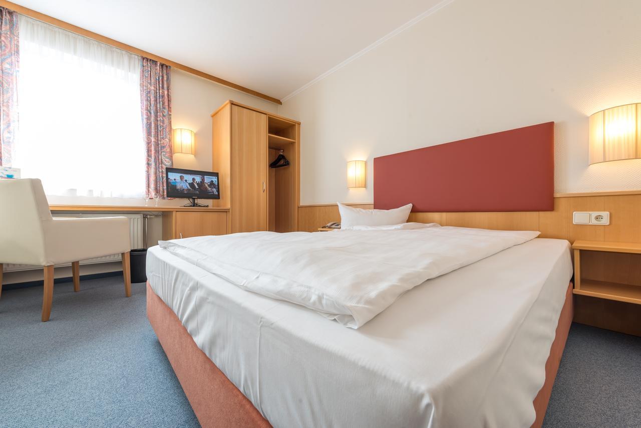 Residenz - Businesshotel Бенсхайм Экстерьер фото