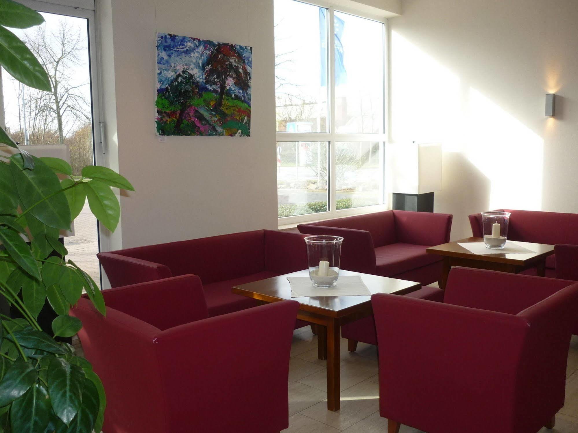 Residenz - Businesshotel Бенсхайм Экстерьер фото
