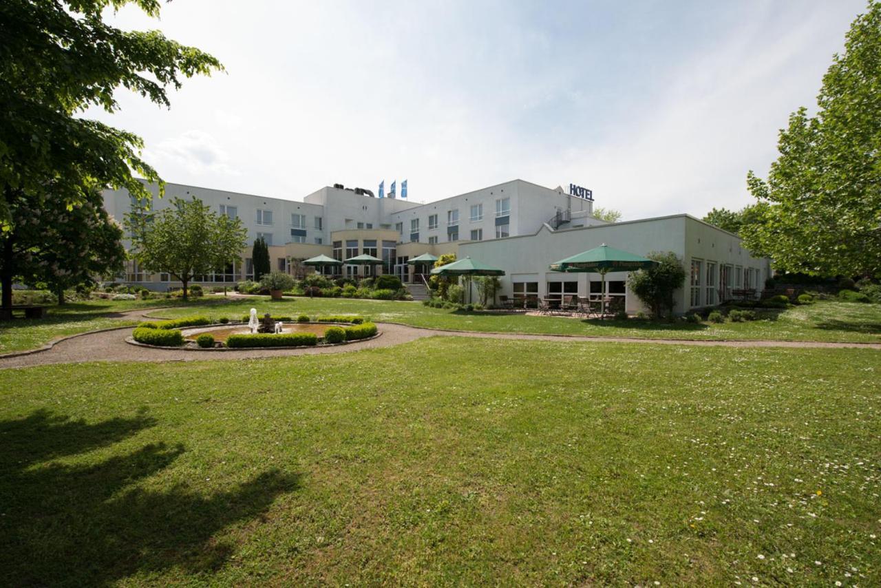 Residenz - Businesshotel Бенсхайм Экстерьер фото
